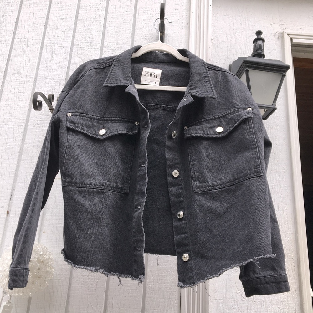 Zara Distressed Black Jean Jacket in Perfect condition